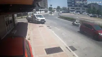 Manavgat'ta ani manevra kazaya yol açtı
