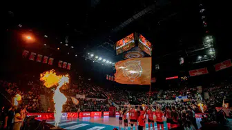 Voleybolun dev ismi Eczacıbaşı yeni sponsorla sahaya çıkıyor