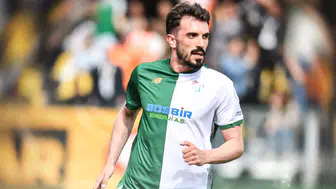 Bursaspor orta sahada değişikliğe gidiyor