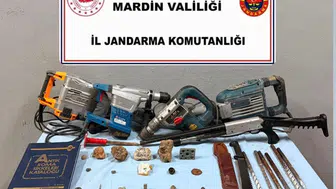 Mardin jandarması baskında 1500 yıllık Roma mozaiği yakaladı