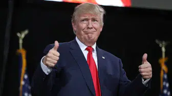 Trump'ın portresi: ABD'de yasal kriz ve hatıra para polemiği