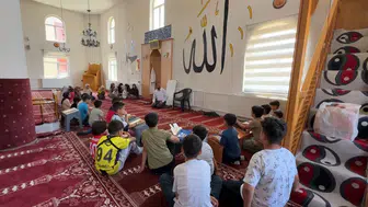 Yüksekova camileri çocuk sesleriyle şenleniyor