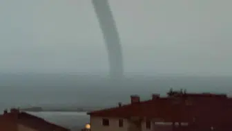 Zonguldak Ereğli açıklarında korkutan deniz hortumu