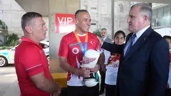 Bakan Osman Aşkın Bak Muğla’daki spor yatırımlarını denetliyor
