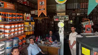 Akyaka Kaymakamı Demirtaş esnafın kapısını çaldı