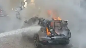 Osmaniye'de hareket halindeki otomobil alevlere teslim oldu