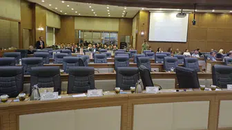 Bursa Büyükşehir Meclisi'nde gergin anlar: Meclis oturumunu terk etti
