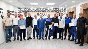 Bolu Emniyeti'nde emekli mesai arkadaşlarına vefa töreni