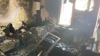 Salihli'de apartman dairesini alevler teslim aldı
