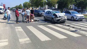 Düzce Beyciler sapağında sabah trafiğinde kaza