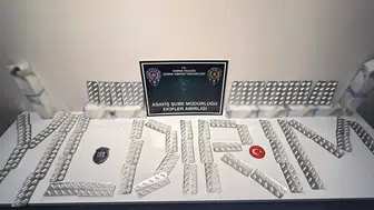 Edirne polisinden yabancı plakalı araca uyuşturucu baskını