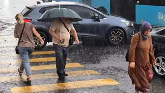 Tekirdağ Süleymanpaşa’da yağmur trafiği kilitledi