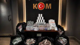 Fatih’te merdiven altı ilaç operasyonu