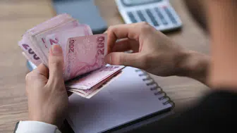Emekli maaşlarında zamlı ödemeler ve ek ödeme detayları belli oldu