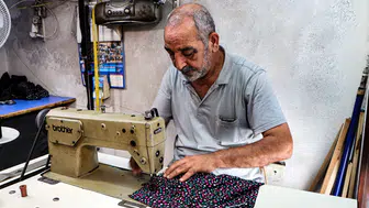 Adanalı terzi 44 yıldır şalvar kültürünü Türkiye’ye taşıyor