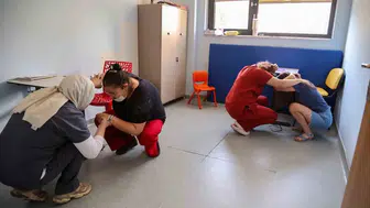Efeler’de özel gereksinimli öğrenciler için afet tatbikatı