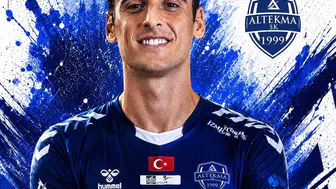 Altekma İtalyan smaçör Paolo Zonca ile el sıkıştı