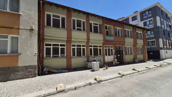 Eskişehir’in sembolü olan Sevgililer ve Aşıklar Parkı söküldü