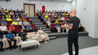 Sinop’ta ebeveynler ergenlik dönemi için bir araya geldi