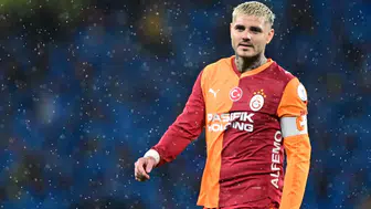 Sarı-kırmızılılarda bir devir kapandı: İstanbul masalı kupalarla sona erdi