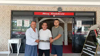 Tarsus’ta düğün salonunda unutulan 30 bin liralık altınlar sahibini buldu
