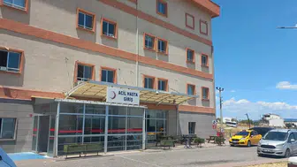 Ezine Devlet Hastanesi tuvaletinde yeni doğmuş bebek bulundu