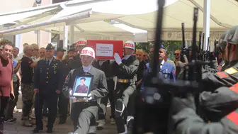 Zirve yolunda kaybolan Bursalı dağcı Yüksel Işık son yolculuğuna uğurlandı