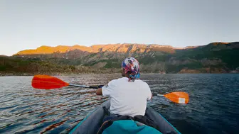 Nemrut Kalderası kano tutkunlarını zirvede ağırlıyor
