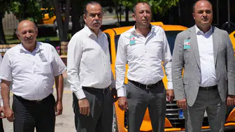 Ankara taksicileri NATO Zirvesi için İngilizce öğrendi