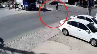 Yolda kalan sürücünün imdadına sürpriz bir isim yetişti