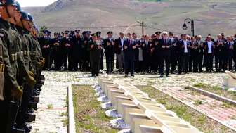 Bayburt 15 Temmuz şehitlerini Şehit Osman Tepesi'nde andı