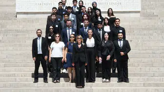 TİKAV bursiyerleri Ankara’da Ata’nın huzuruna çıktı
