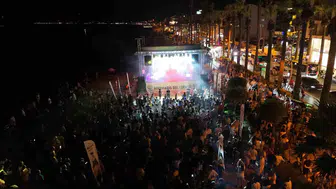 Marmaris sahillerinde iki gün süren dev müzik şöleni