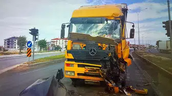 Karapınar yolunda gün boyu iki kaza yaşandı