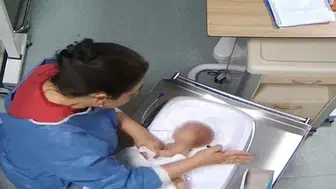 Yenidoğan ünitesinde bebeğe şiddet davasında karar çıkmadı