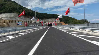 Yalova Armutlu yolunda 28 yıllık bekleyiş bitti