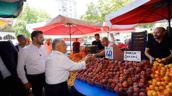 Başkan Büyükkılıç pazar esnafıyla bir araya geldi