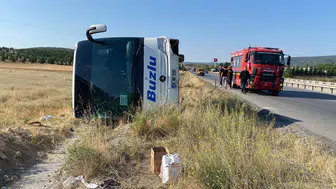Eskişehir yolunda otobüs faciası 24 kişi hastaneye kaldırıldı