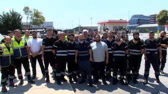 Pendik İETT garajında 300 işçi maaşları için iş yavaşlatıyor