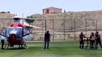 Darende'de 98 yaşındaki hastaya helikopter ambulans yetişti