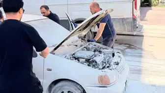 Van'da seyir halindeki araç aniden alevlere teslim oldu