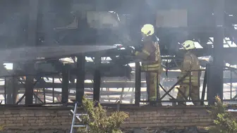 Maltepe'de restoran yangını ormana ulaşmadan durduruldu
