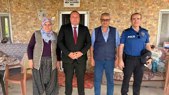 Şuhut Kaymakamı şehit babasının kapısını çaldı