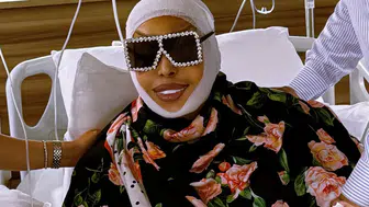 Diva'dan şaşırtan itiraf: Yıllardır botoks bile yaptırmamıştım
