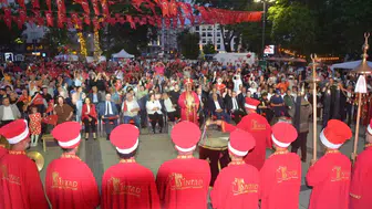 Sinop meydanlarında 15 Temmuz nöbeti tutuldu