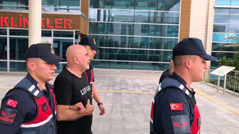 Yönetmen Ezel Akay uyuşturucu operasyonu kapsamında adliyeye sevk edildi
