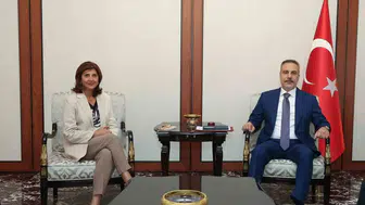 Hakan Fidan BM temsilcisi Cuellar ile Kıbrıs meselesini görüştü