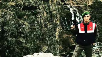 Memleketinde geçirdiği kazada yaşamını yitiren uzman çavuş son yolculuğuna uğurlandı