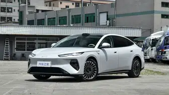 BYD’nin yeni sedanı tek şarjla 900 kilometreden fazla gidiyor