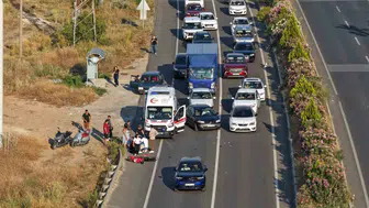 Muğla’da motosiklet yolda devrildi